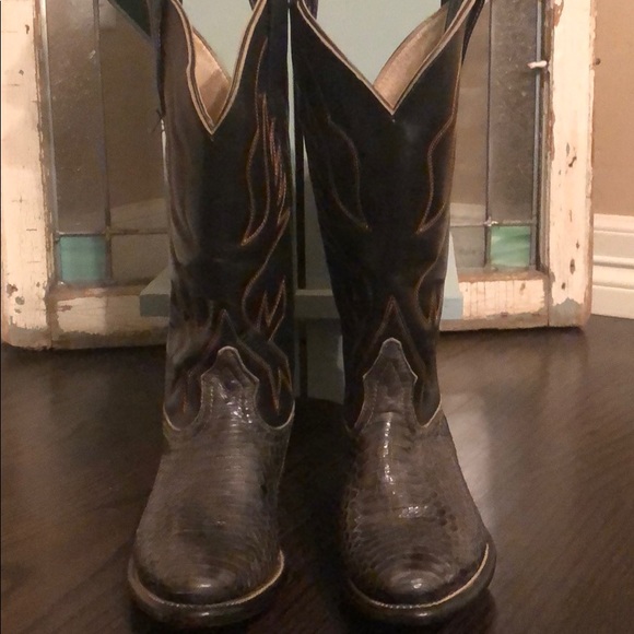women's exotic western boots